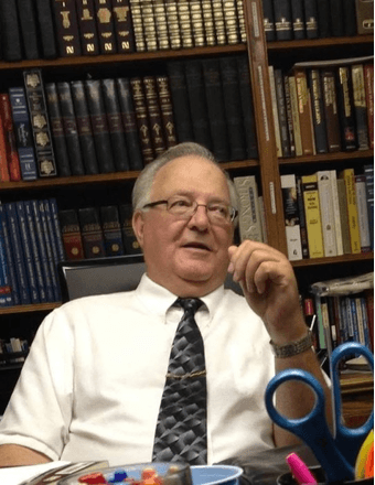 Howard Thomas Head Obituary